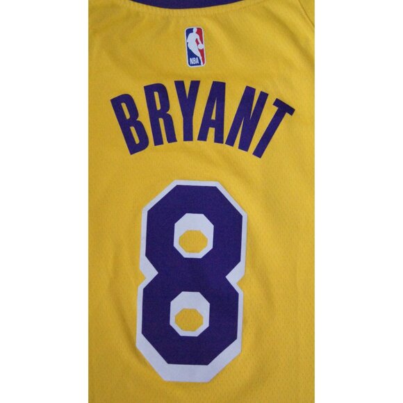 Kobe Bryant Lakers Jersey - Picture 5 of 8